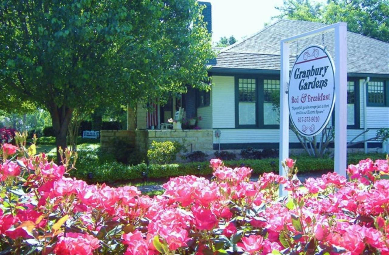 Granbury Gardens Bed And Breakfast المظهر الخارجي الصورة