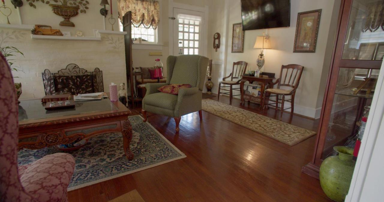 Granbury Gardens Bed And Breakfast المظهر الخارجي الصورة
