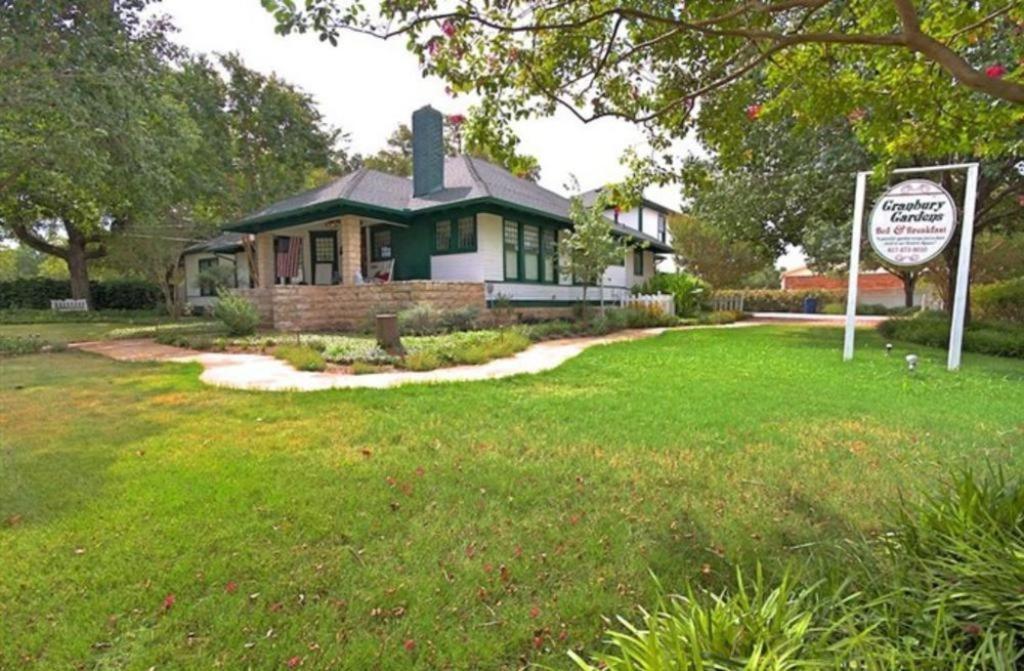 Granbury Gardens Bed And Breakfast المظهر الخارجي الصورة