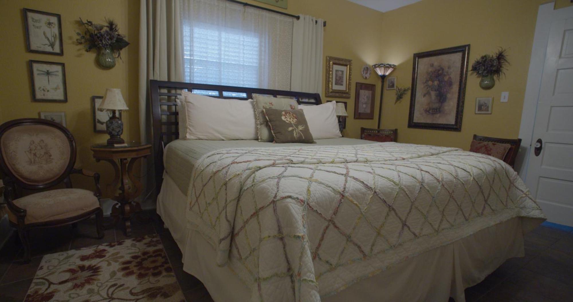Granbury Gardens Bed And Breakfast الغرفة الصورة